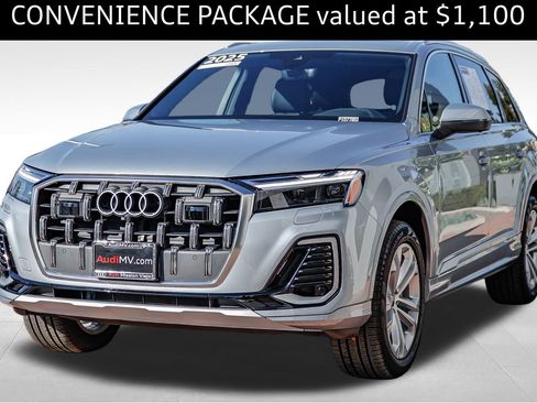 Certified 2025 Audi Q7 2.0T Premium w/ Convenience Package image 3