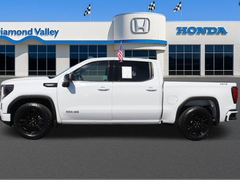 Used 2023 GMC Sierra 1500 Elevation AWD/4WD image 8