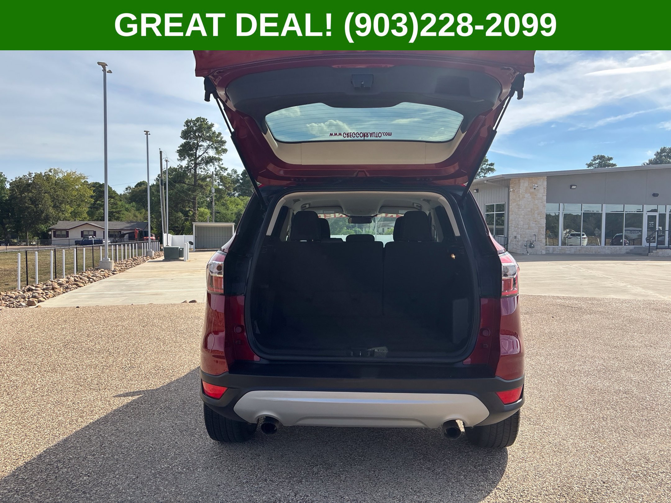 Used 2018 Ford Escape SE FWD image 9