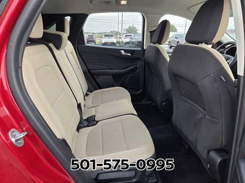 Used 2021 Ford Escape SE FWD image 15