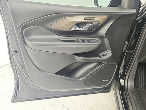 Certified 2023 GMC Terrain Denali w/ Black Diamond Edition image 28