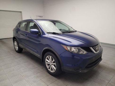 Used 2018 Nissan Rogue Sport S w/ S Appearance Package FWD image 13