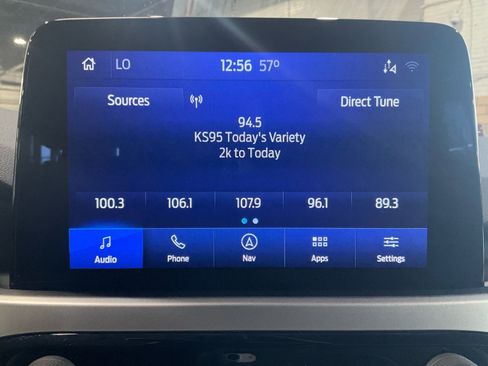 Used 2020 Ford Escape SEL image 31