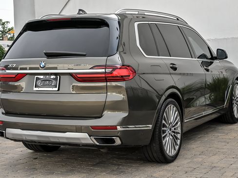 Used 2021 BMW X7 xDrive40i w/ Premium Package AWD/4WD image 14