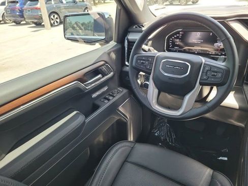 Used 2025 GMC Sierra 1500 Denali w/ Denali Reserve Package AWD/4WD image 15