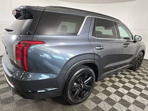 Used 2024 Hyundai Palisade XRT FWD image 2