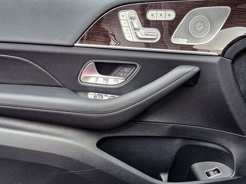 New 2026 Mercedes-Benz GLE 450 4MATIC image 7