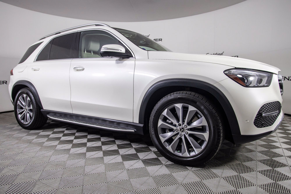Used 2023 Mercedes-Benz GLE 450 4MATIC w/ 3rd Row Seat Package image 2