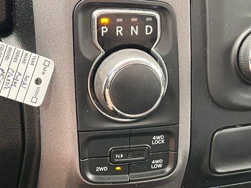 Used 2021 RAM 1500 Tradesman w/ Chrome Appearance Package AWD/4WD image 29
