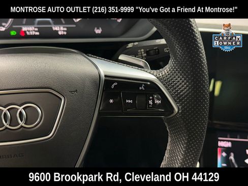 Used 2022 Audi e-tron S Premium Plus image 20