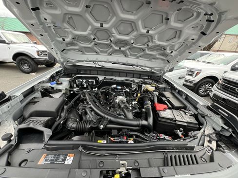 New 2026 Ford Bronco Badlands image 27