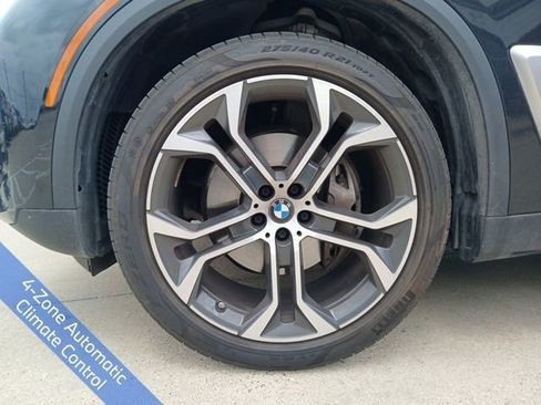 Certified 2025 BMW X5 sDrive40i w/ Climate Comfort Package RWD image 5