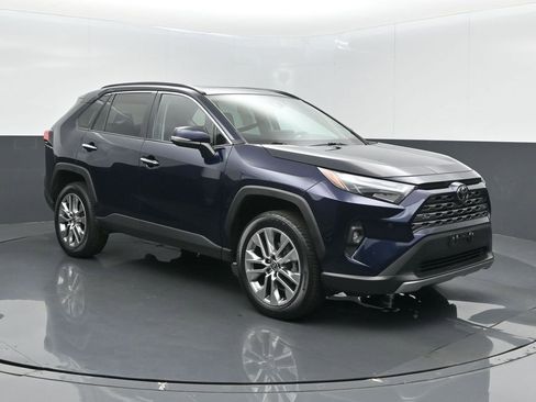 Used 2023 Toyota RAV4 Limited image 1