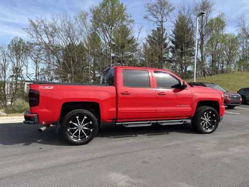 Used 2017 Chevrolet Silverado 1500 LT w/ All Star Edition image 8