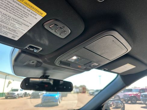 Used 2025 Ford Explorer ST-Line image 19