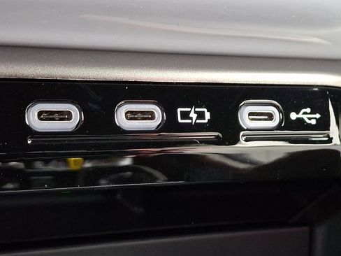 New 2026 Lexus TX 500h AWD image 13