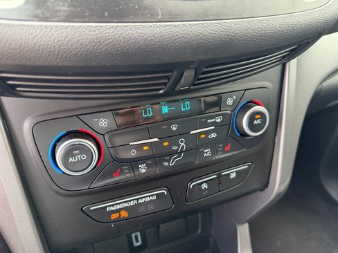 Used 2018 Ford Escape SE AWD/4WD image 18