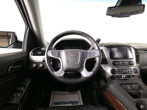 Used 2019 GMC Yukon SLT AWD/4WD image 29