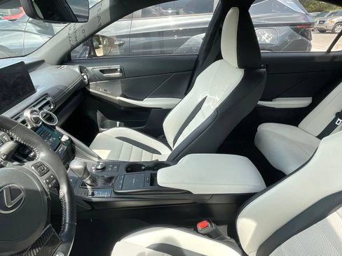 Used 2022 Lexus IS 350 F Sport RWD image 10