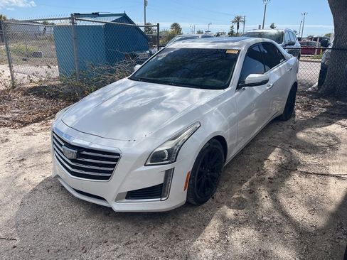 Used 2019 Cadillac CTS Luxury image 2