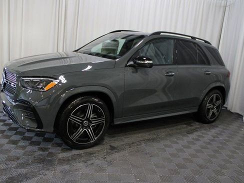 New 2026 Mercedes-Benz GLE 450 4MATIC image 3