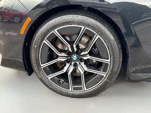 New 2026 BMW 740i xDrive w/ Premium Package image 41