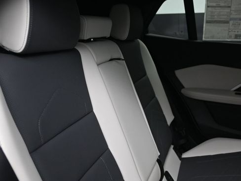 New 2026 BMW X2 xDrive28i w/ Technology Package AWD/4WD image 22