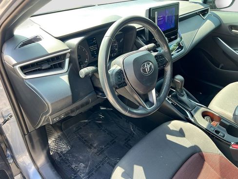 Used 2023 Toyota Corolla SE FWD image 9