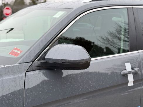 New 2026 Volkswagen Atlas SEL image 17