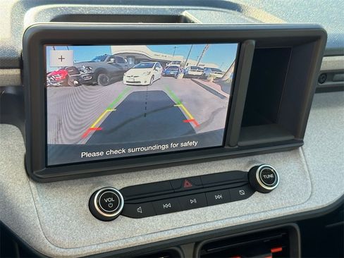 Used 2022 Ford Maverick XLT image 30