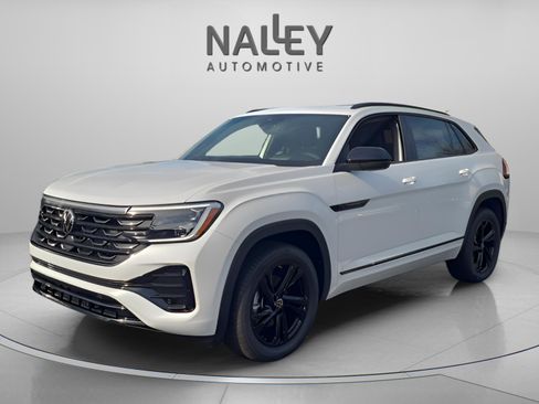 New 2026 Volkswagen Atlas Cross Sport SEL R-Line image 3