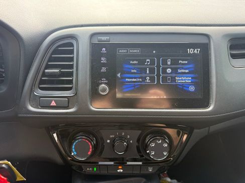 Used 2020 Honda HR-V Sport image 16