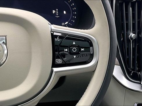 New 2026 Volvo XC90 B6 Ultra w/ Protection Package AWD/4WD image 25