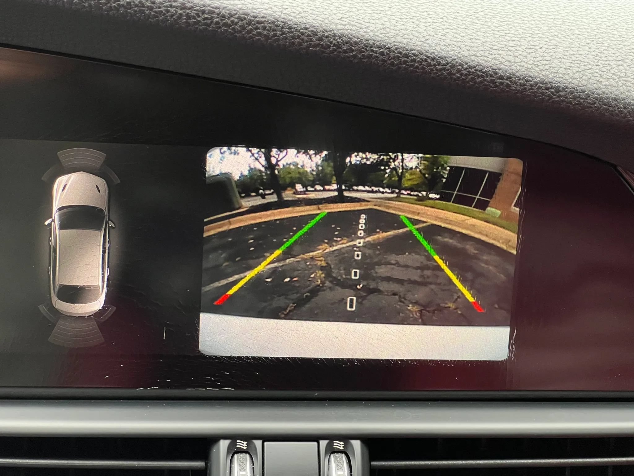 Used 2019 Alfa Romeo Giulia Ti Sport w/ Quick Order Package 22S Sport AWD/4WD image 25