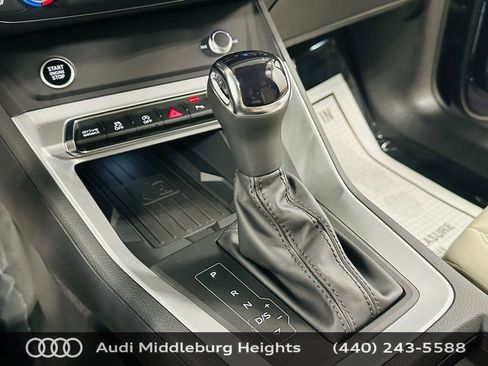 Certified 2025 Audi Q3 2.0T Premium w/ Convenience Package image 16