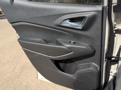 New 2026 Chevrolet Trax ACTIV w/ Driver Confidence Package FWD image 8