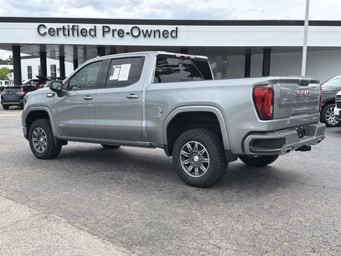 Used 2026 GMC Sierra 1500 AT4 w/ Technology Package AWD/4WD image 10