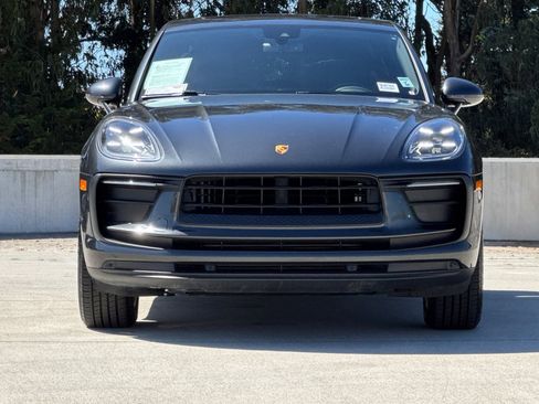Used 2022 Porsche Macan AWD/4WD image 5