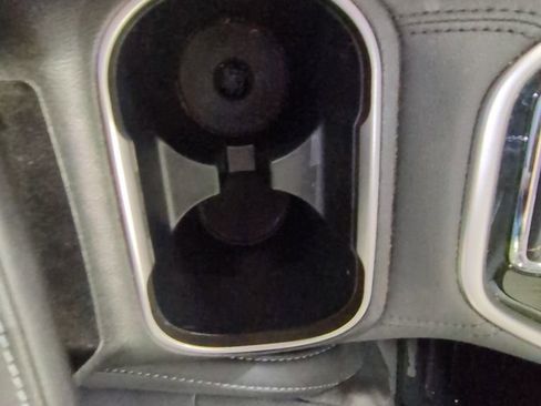 Used 2023 Subaru Outback Limited image 16