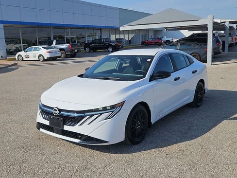 Used 2026 Nissan Sentra S w/ Floor Mat Package FWD image 4