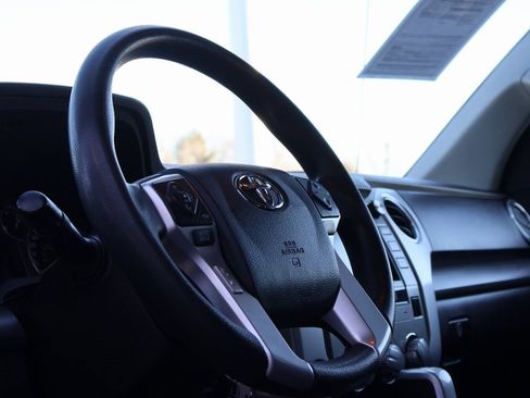 Used 2016 Toyota Tundra SR5 image 25