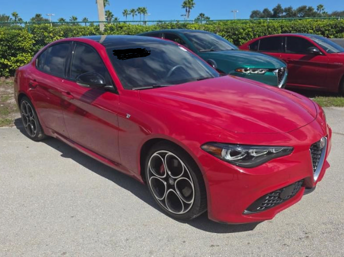 Used 2024 Alfa Romeo Giulia Ti RWD image 14