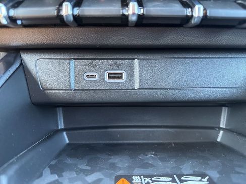 New 2026 GMC Canyon Denali image 36