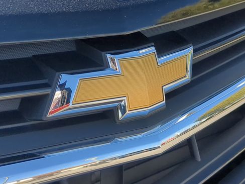 Used 2021 Chevrolet Equinox LT image 32