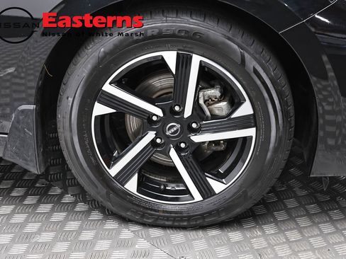 Used 2024 Nissan Sentra SV w/ All-Weather Package FWD image 30