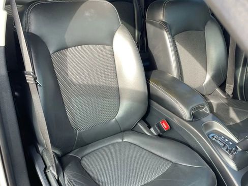 Used 2019 Dodge Journey Crossroad image 14