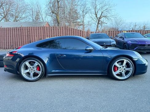 Used 2013 Porsche 911 Carrera 4S image 4