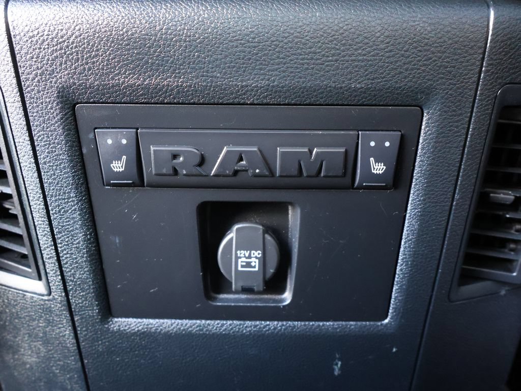 Used 2017 RAM 2500 Limited AWD/4WD image 29