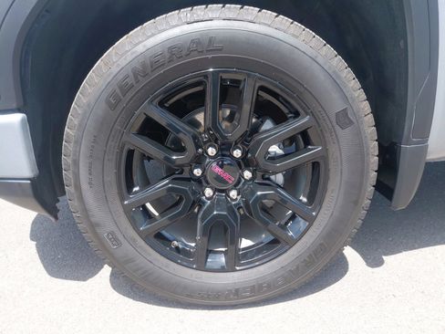 Used 2026 GMC Sierra 1500 Elevation AWD/4WD image 14