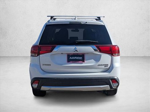 Used 2017 Mitsubishi Outlander GT image 6